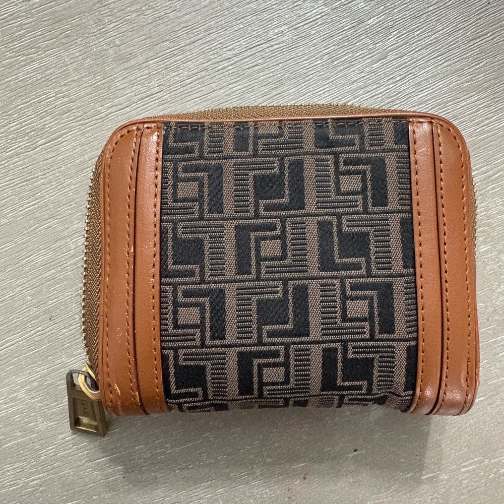 L.A.M.B. Geometric Black and Tan Wallet - Picture 2 of 4